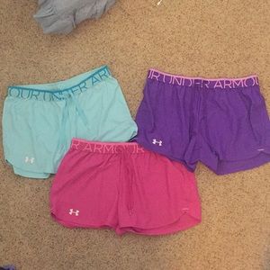 3 under armor running shorts